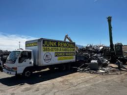 Best Estate Cleanout  in Rayre, MO